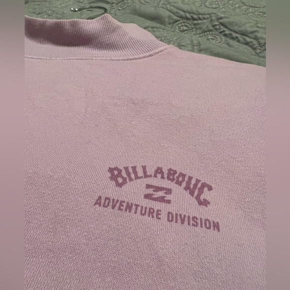 Billabong light purple Chill Weekend Crew Neck Sweatshirt NWOT - Picture 2 of 4